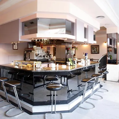 Hotel Alcomar